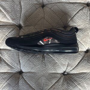 Men’s Nike shoes with camo